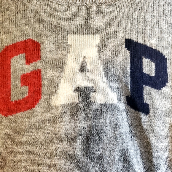 GAP grey sweater - Picture 2 of 3